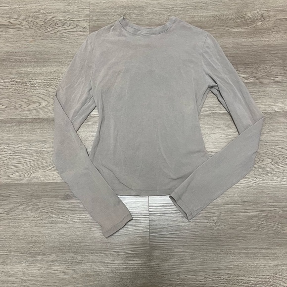 Skims Cotton Jersey Longsleeve Tshirt in Smoke - Picture 2 of 3